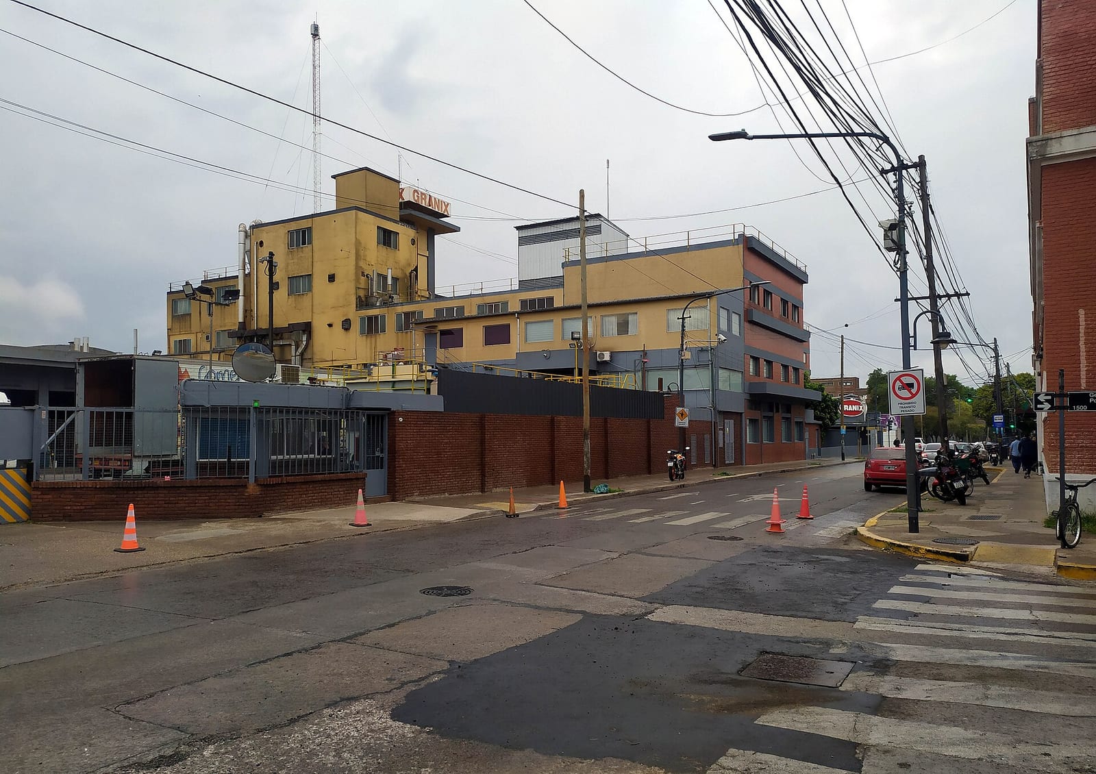 Fábrica Granix en Florida, Vicente López, uno de los establecimientos industriales históricos del barrio