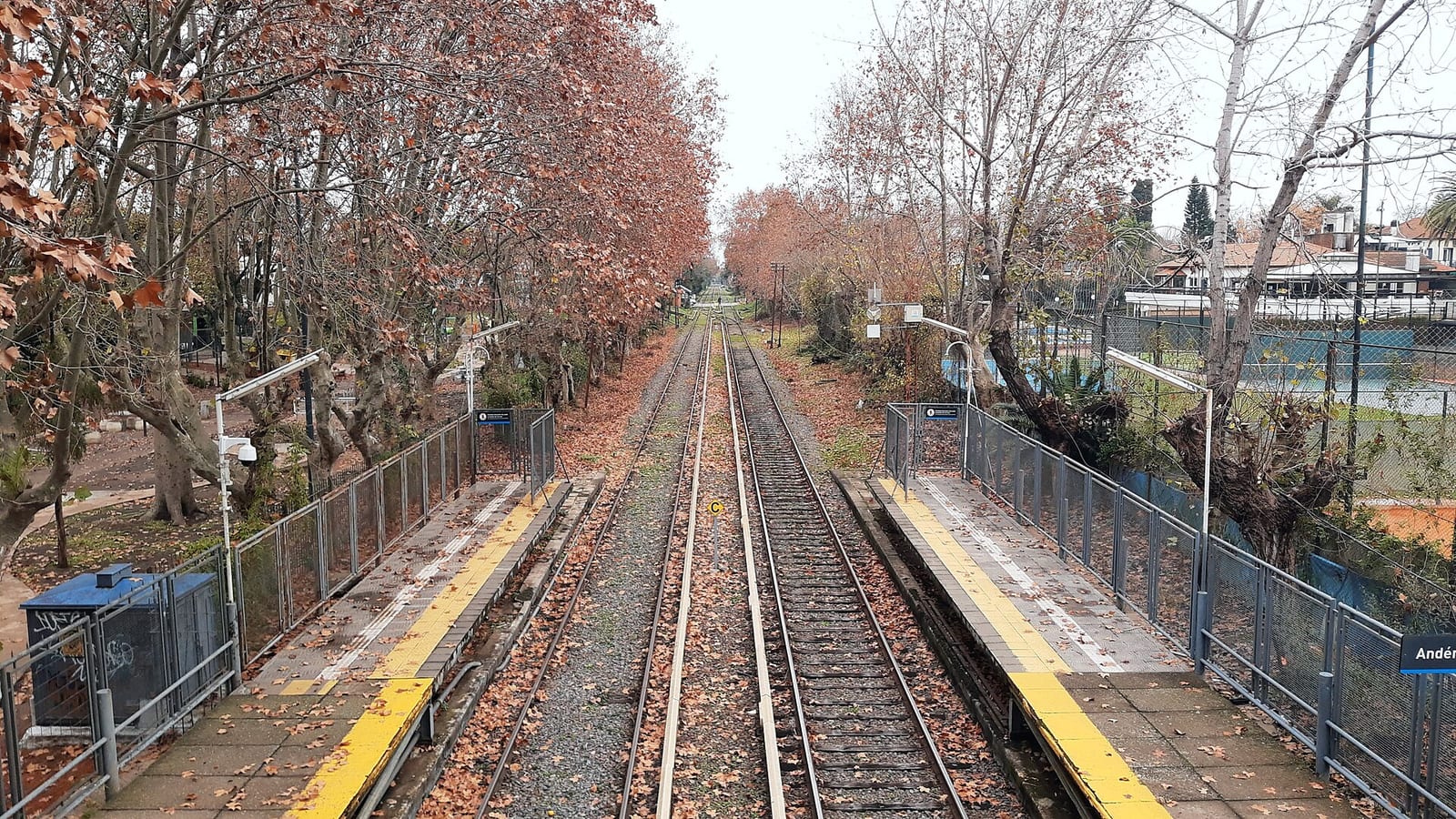Vista de la Estación Florida del Ferrocarril Mitre, en Vicente López