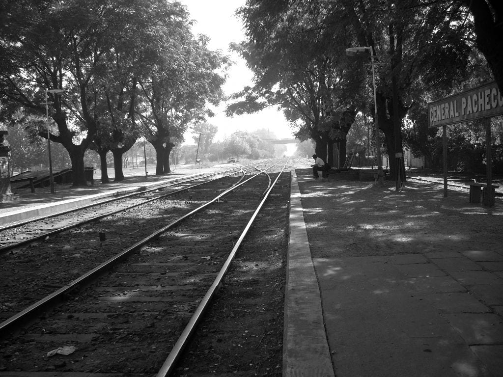 Estación de trenes de General Pacheco, portal ferroviario de la ciudad