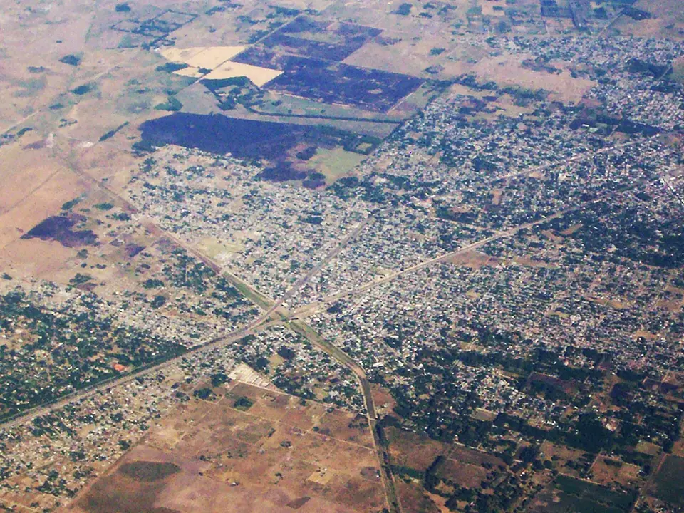 Vista panorámica aérea de la ciudad de Guernica