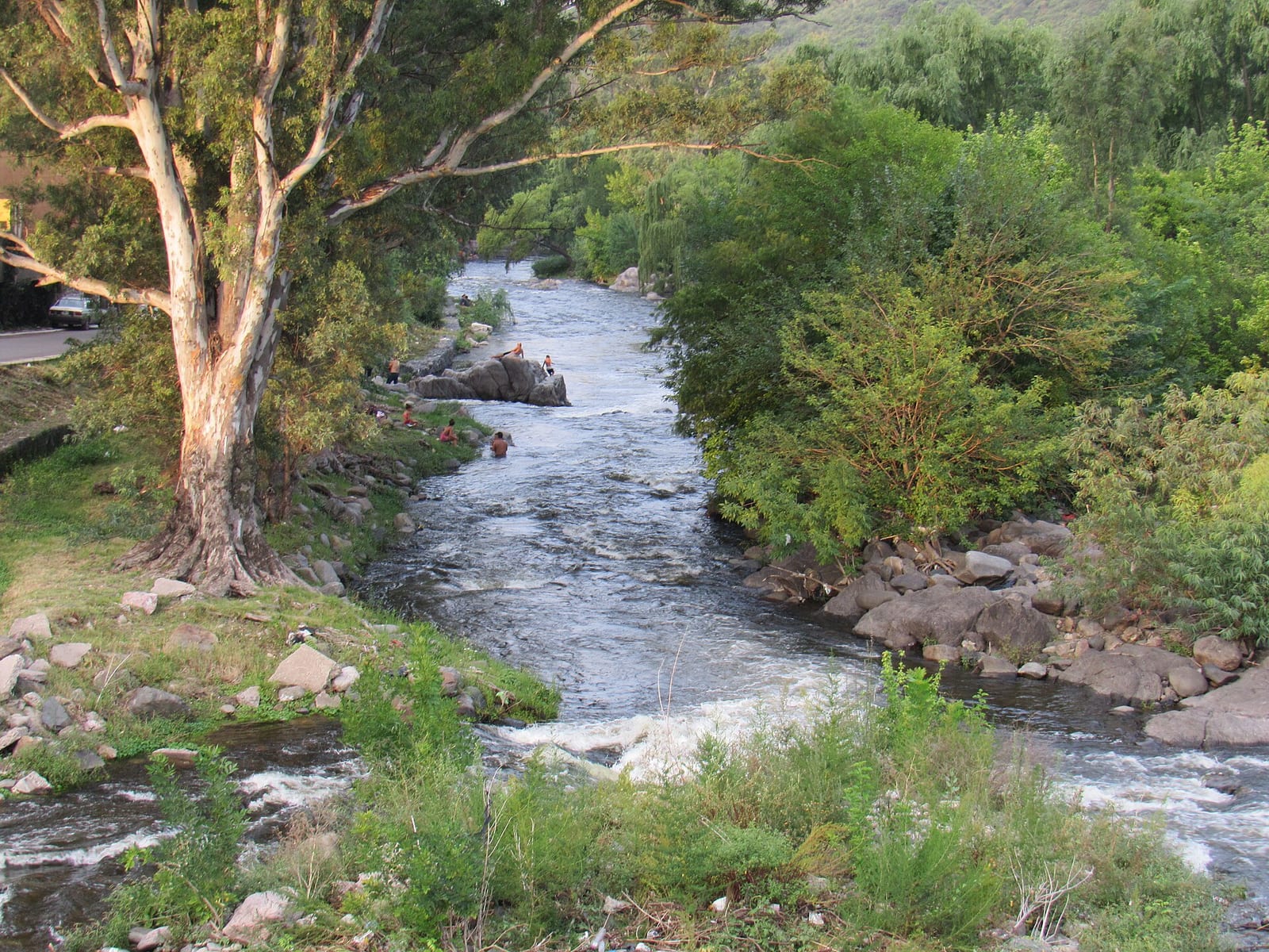 Río Primero (Suquía) a su paso por La Calera, Córdoba