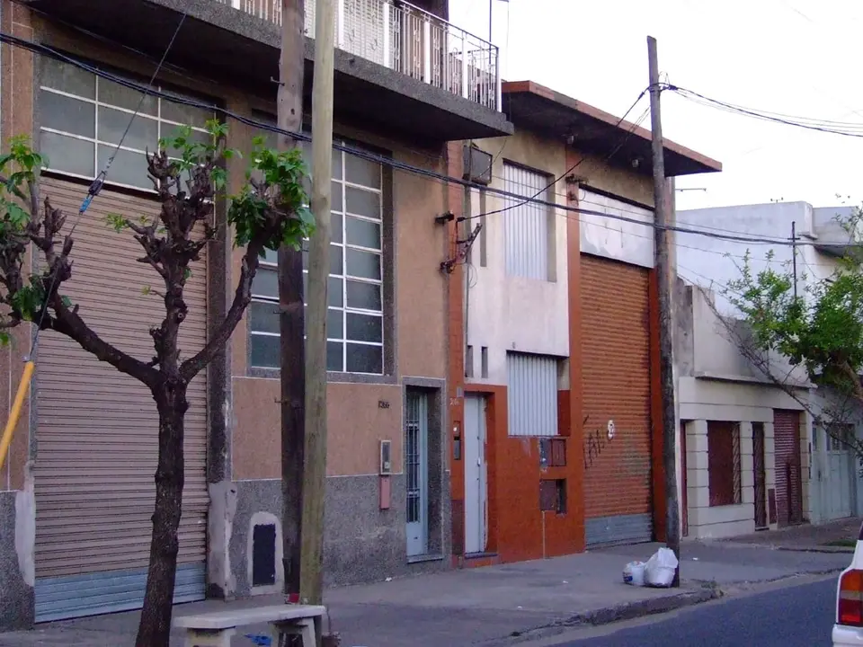 Calle Las Heras en Lomas del Mirador, una de las arterias características de la localidad