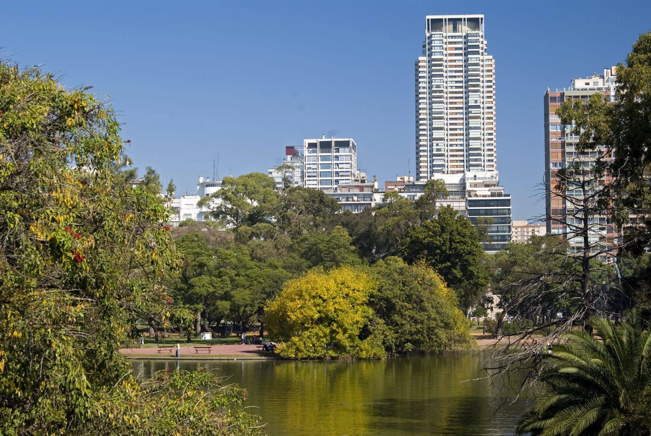 Lago del Rosedal en el Parque Tres de Febrero, Palermo