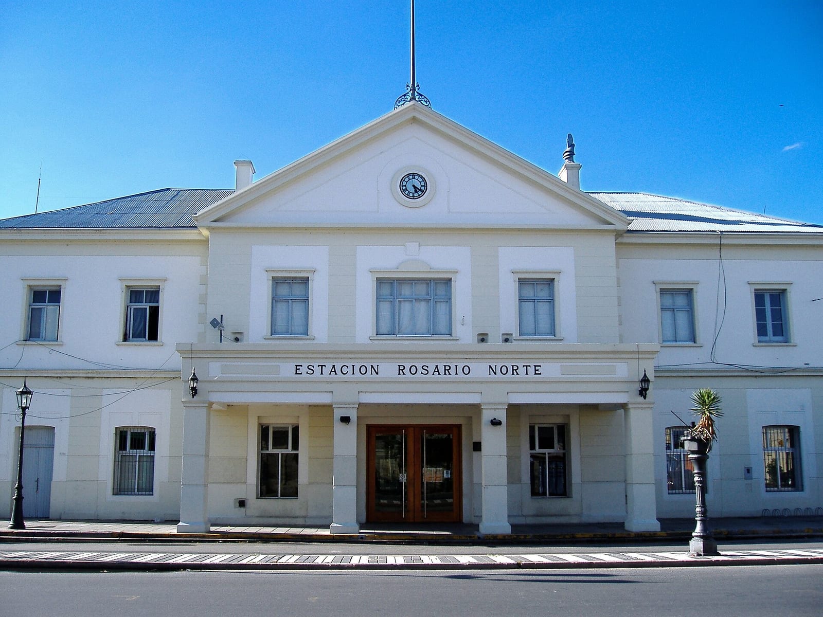 Estación Rosario Norte, detalle del edificio restaurado que alberga el Centro Cultural municipal