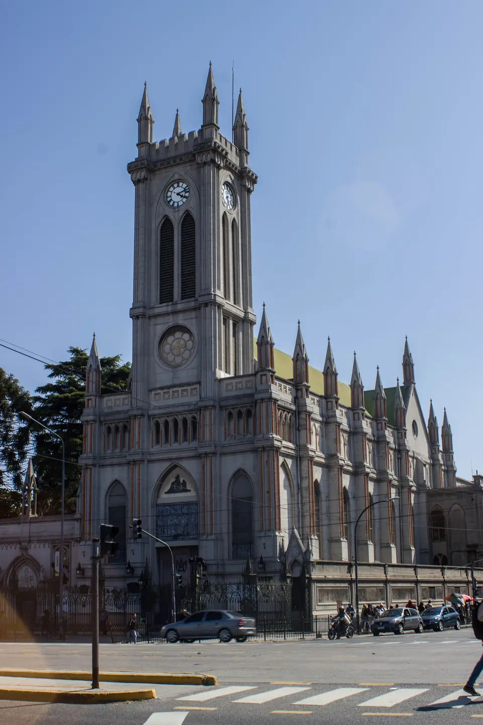 Santuario Nuestra Señora del Rosario de Pompeya, estilo neogótico