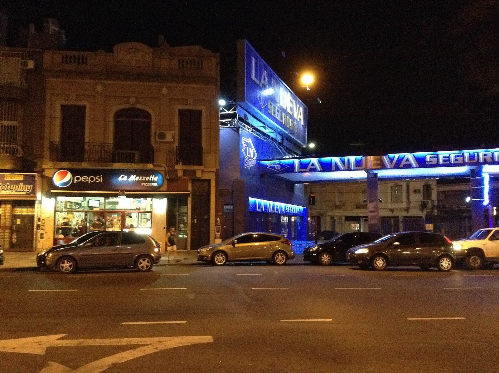La Mezzetta, pizzería histórica de Villa Ortúzar sobre Avenida Álvarez Thomas