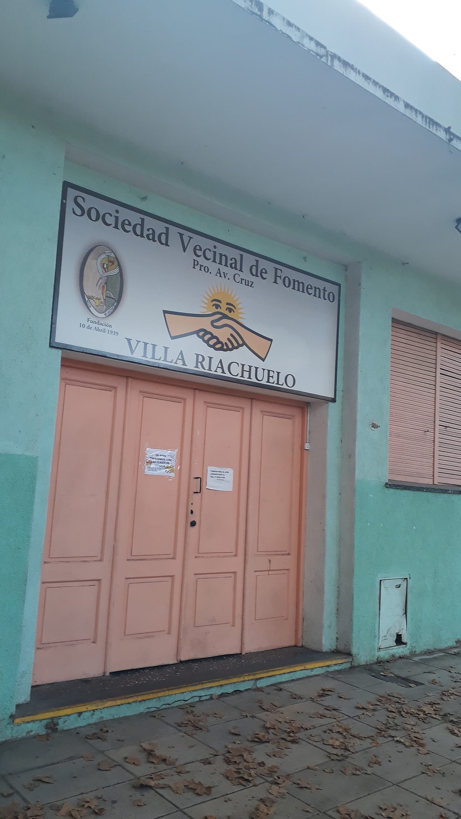 Sede de la Sociedad de Fomento Villa Riachuelo, institución barrial fundada en 1939