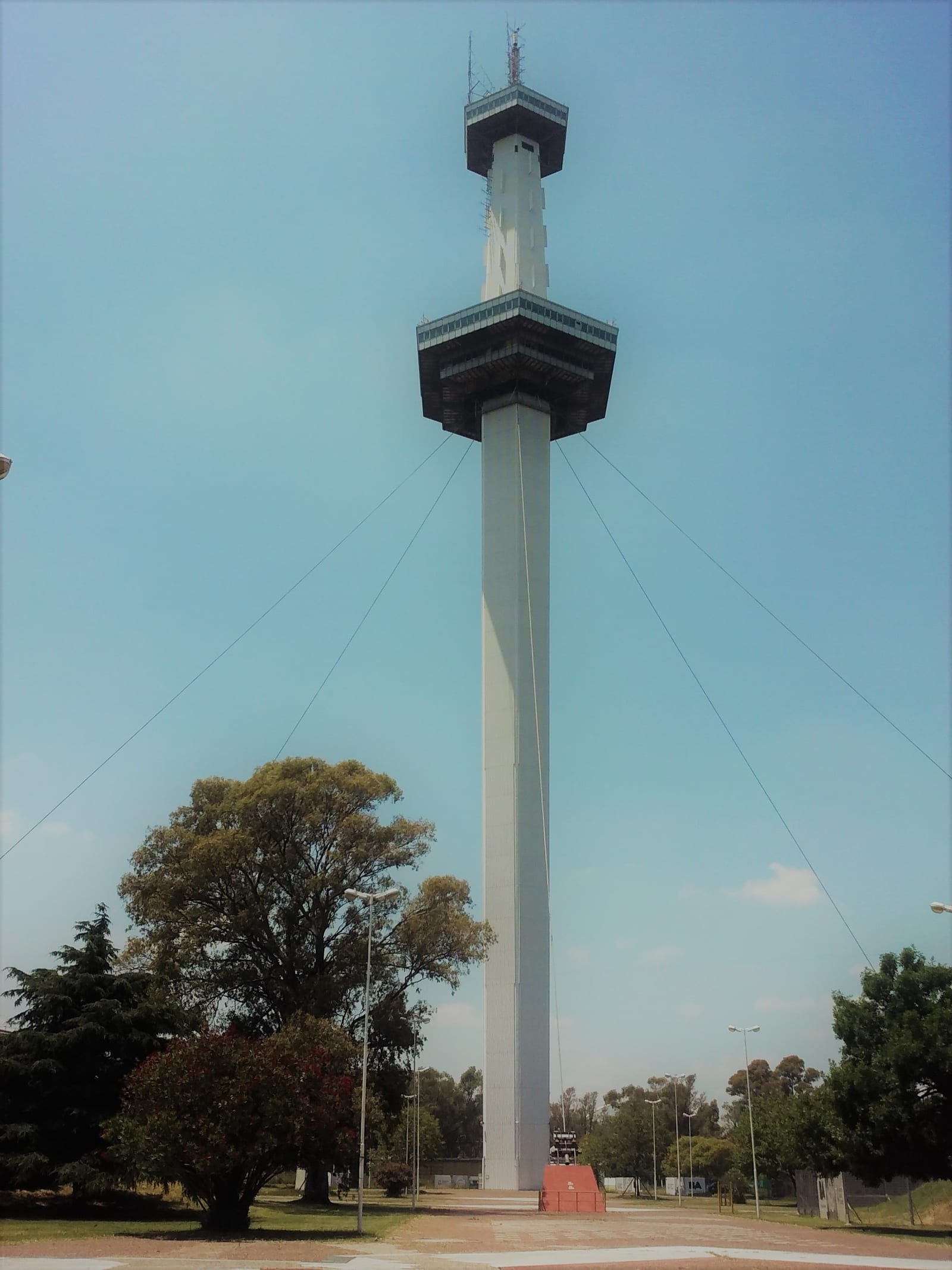 Torre Espacial del ex Parque de la Ciudad (Interama), ícono del sur porteño en Villa Soldati