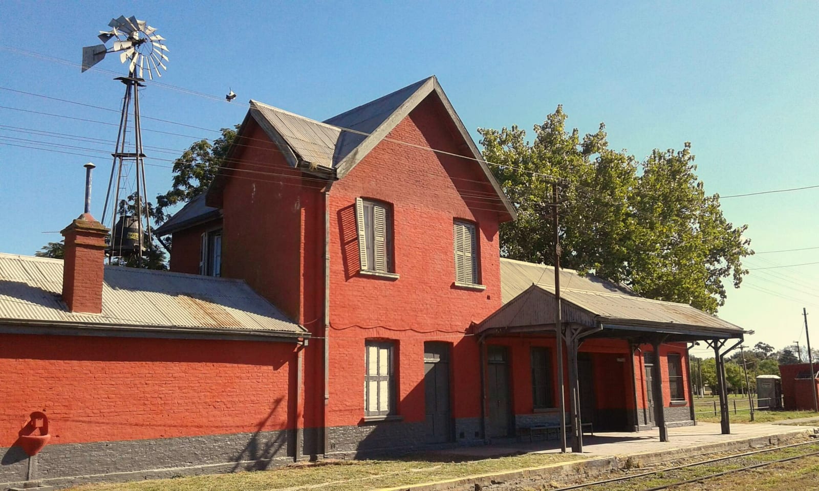 Estación Zelaya del Ferrocarril General Bartolomé Mitre, inaugurada en 1892 como 'Copello'.