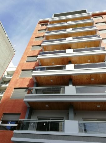 Fachada y foto principal de Maconda XII