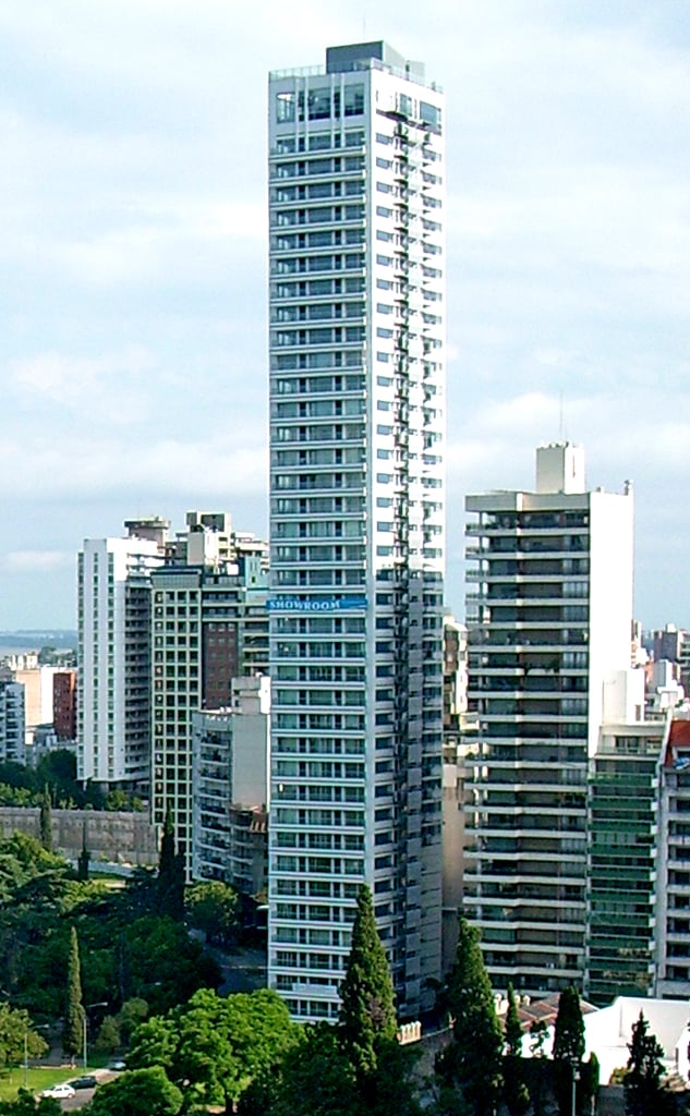 Fachada y foto principal de Torre Aqualina